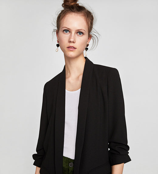 aspetur autodit autfugit